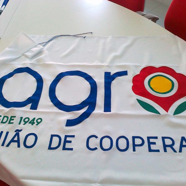 bdr bandeiras e mastros bandeiras publicitárias arte aplicada bdr bandeiras e mastros bandeiras publicitárias arte aplicada