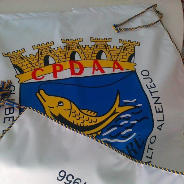 bdr-bandeiras-e-mastros-estandarte-impresso-1-768x768 Estandartes Bordados