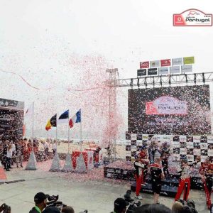 bdr-bandeiras-e-mastros-rally-portugal-mastros-telescopicos bdr-bandeiras-e-mastros-rally-portugal-mastros-telescopicos