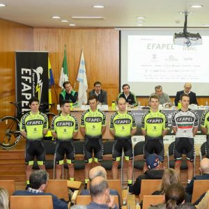 roll-up-efapel-bdr-bandeiras-e-mastros