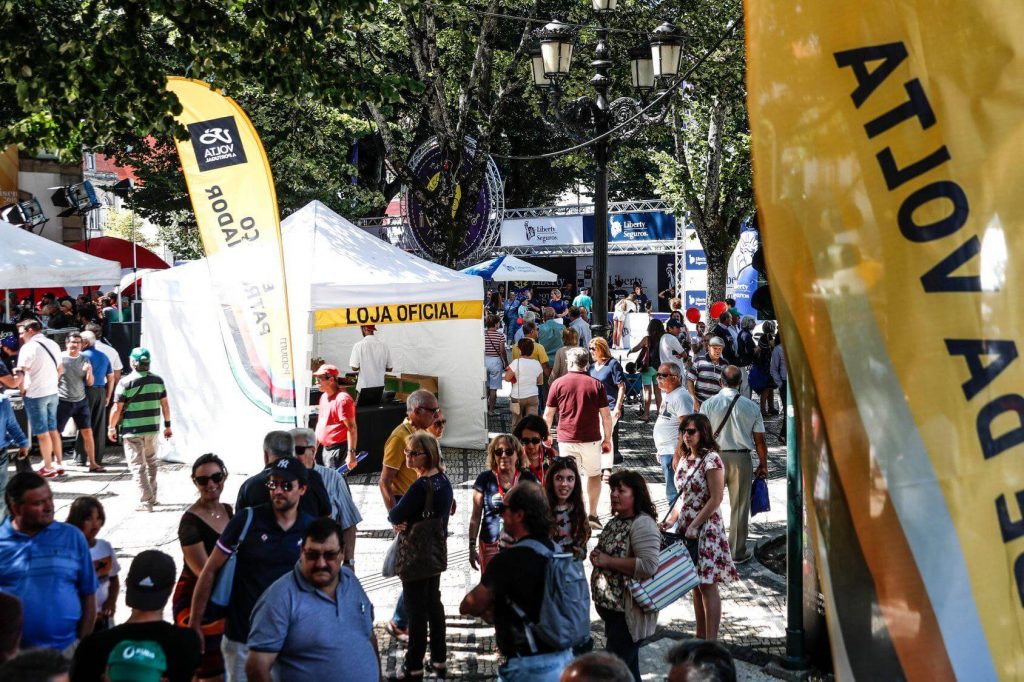 volta a portugal em bicicleta santander bdr bandeiras oficiais